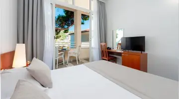 HOTEL VIS