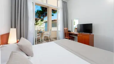 HOTEL VIS