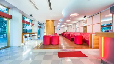 HOTEL VIS***