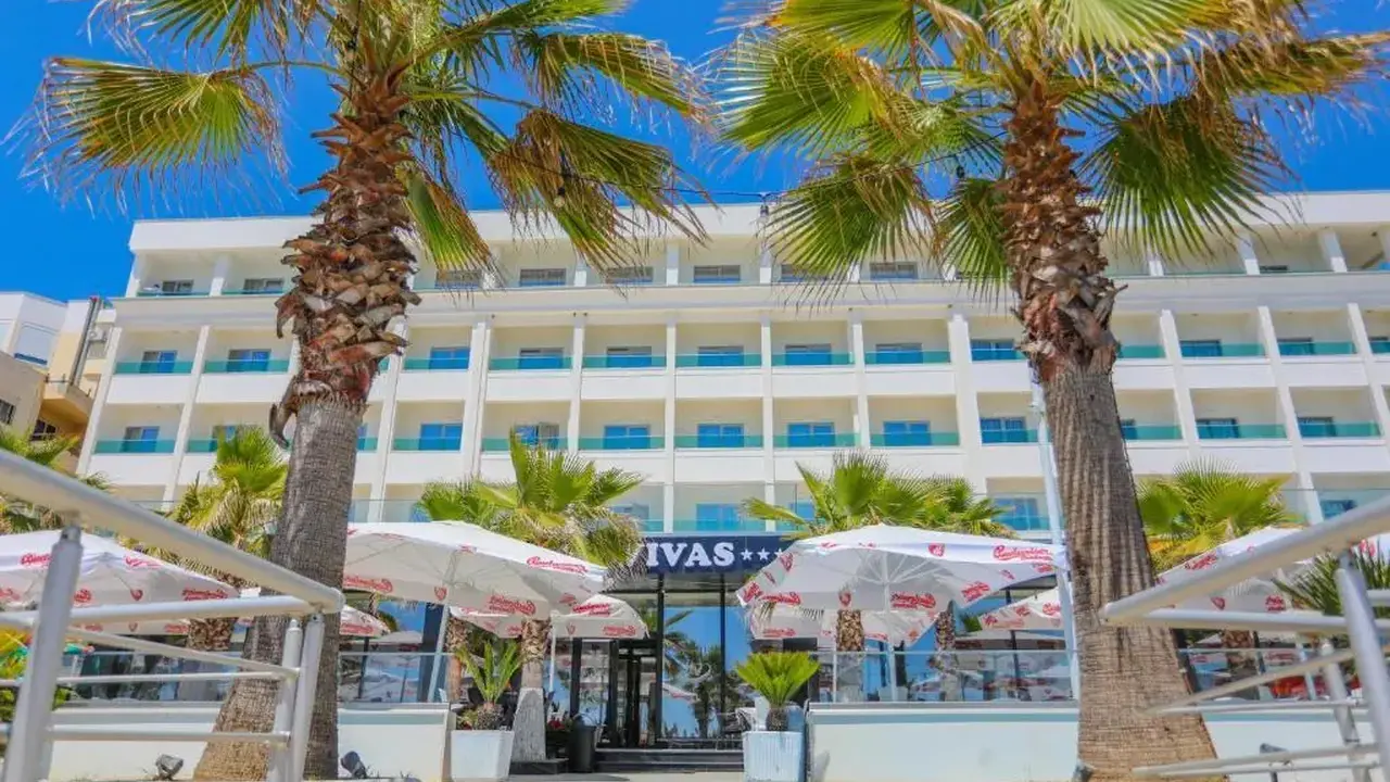 HOTEL VIVAS