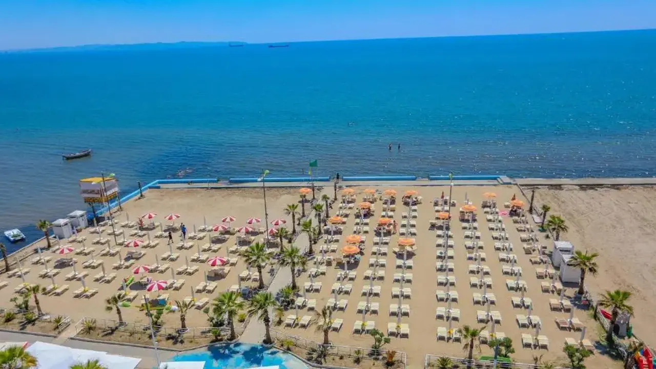 HOTEL VIVAS
