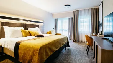 Hotel Vivat Superior