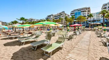 Hotel Vlora International