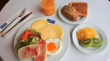 HOTEL VOLGA - CALELLA