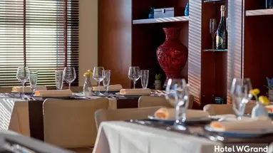HOTEL WGRAND