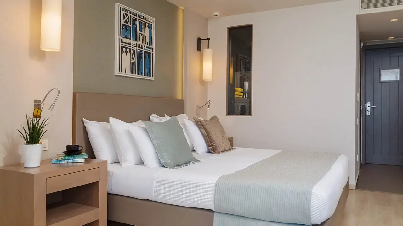 Hotel White Rocks