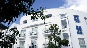 Hotel White Waters