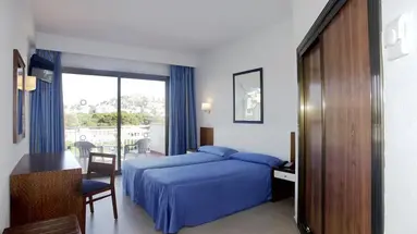 Hotel y Apartamentos Casablanca