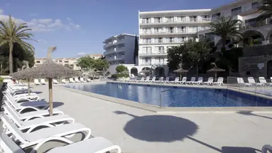 Hotel y Apartamentos Casablanca