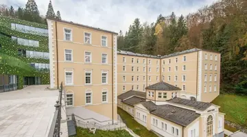 HOTEL ZDRAVILISKI DVOR
