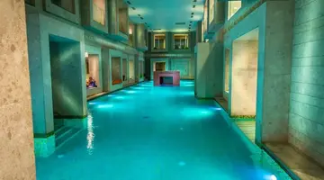HOTEL ZDRAVILISKI DVOR