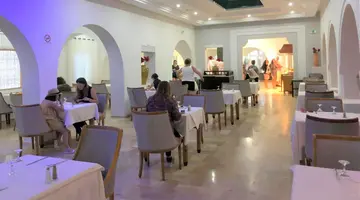 HOTEL ZENON