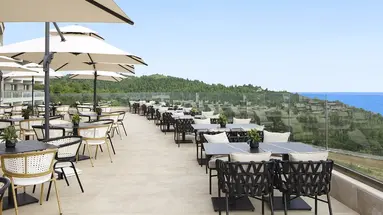 Hotel Zeus Eleva Ajul