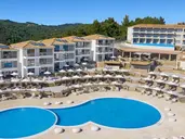 Hotel Zeus Eleva Ajul