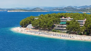HOTEL ZORA***