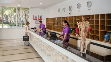 HOTEL ZORA***