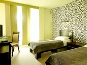 Hotton Hotel