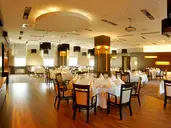 Hotton Hotel