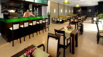 Hotton Hotel