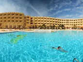 Houda Yasmine Hammamet