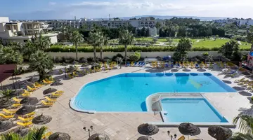 Houda Yasmine Hammamet