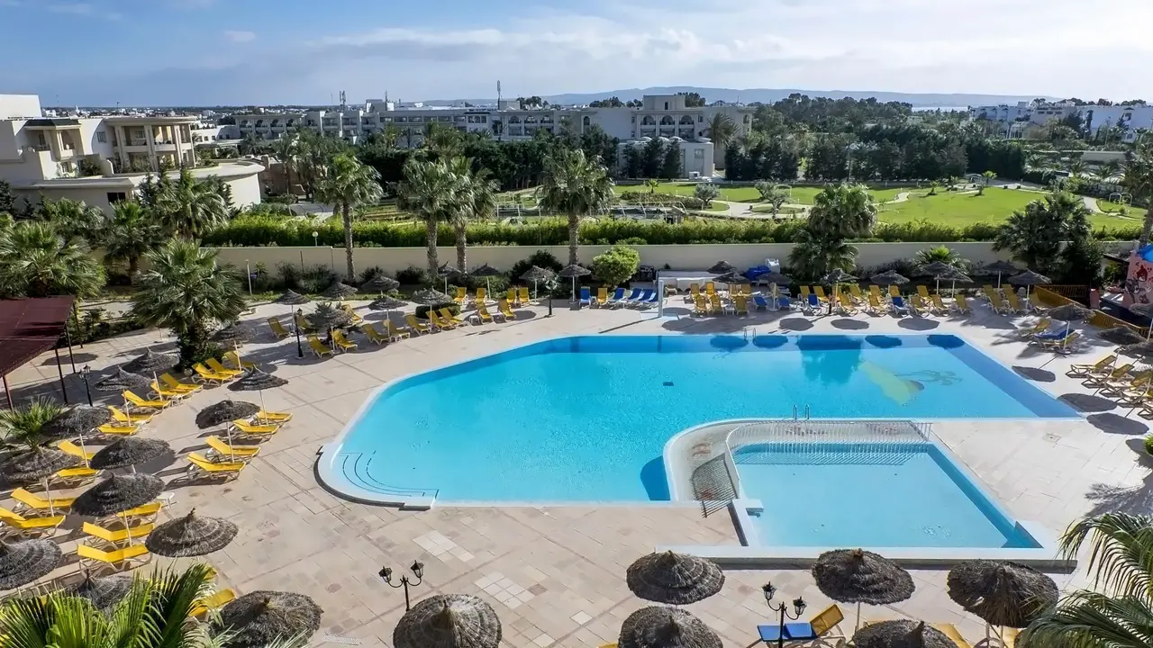 Houda Yasmine Hammamet