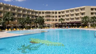 Houda Yasmine Hammamet