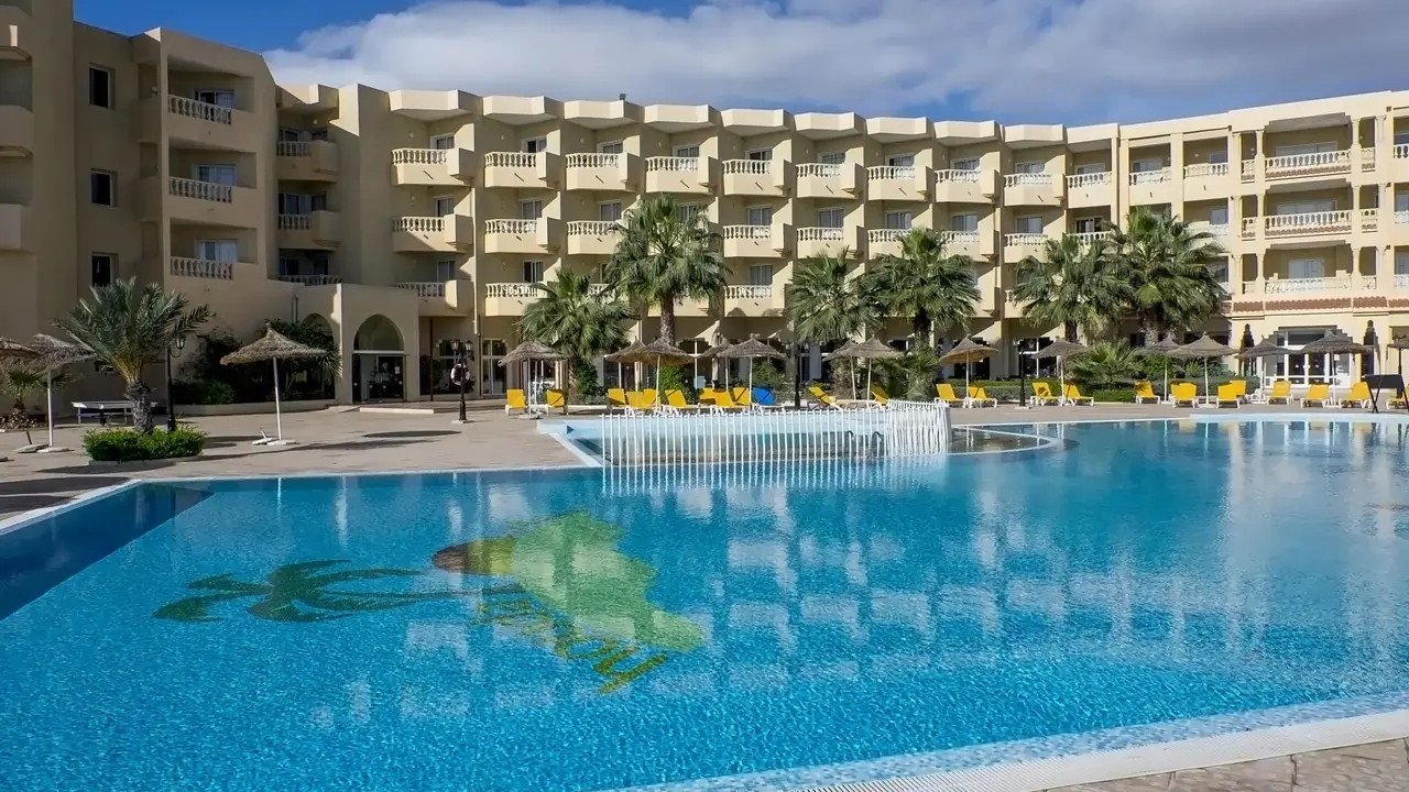 Houda Yasmine Hammamet