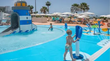 Hovima La Pinta Beachfront Family Hotel