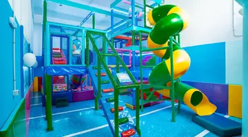 Hovima La Pinta Beachfront Family Hotel