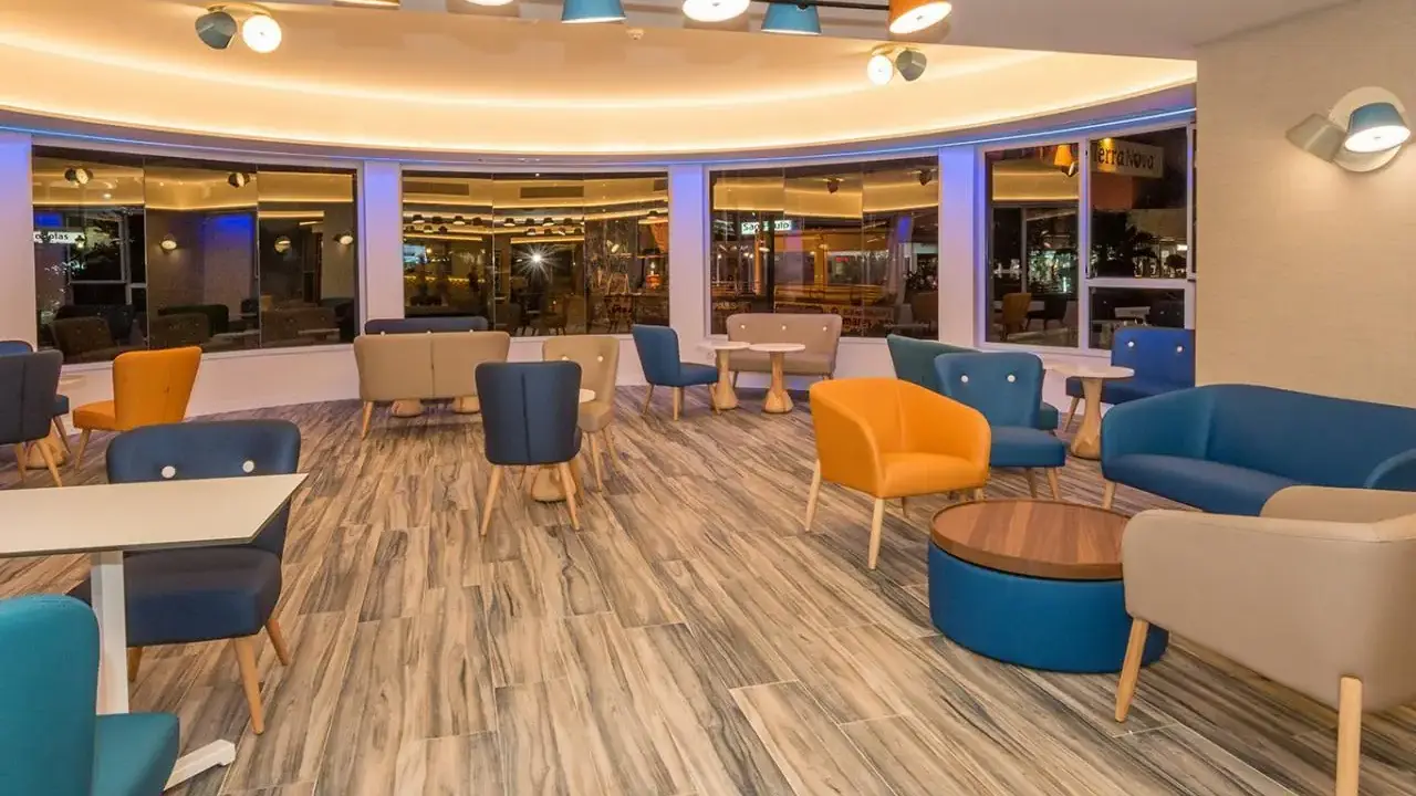 HOVIMA La Pinta Beachfront Family Hotel
