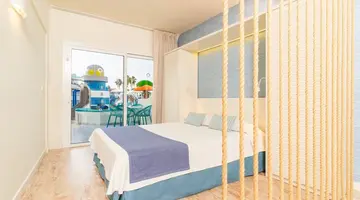 Hovima La Pinta Beachfront Family Hotel