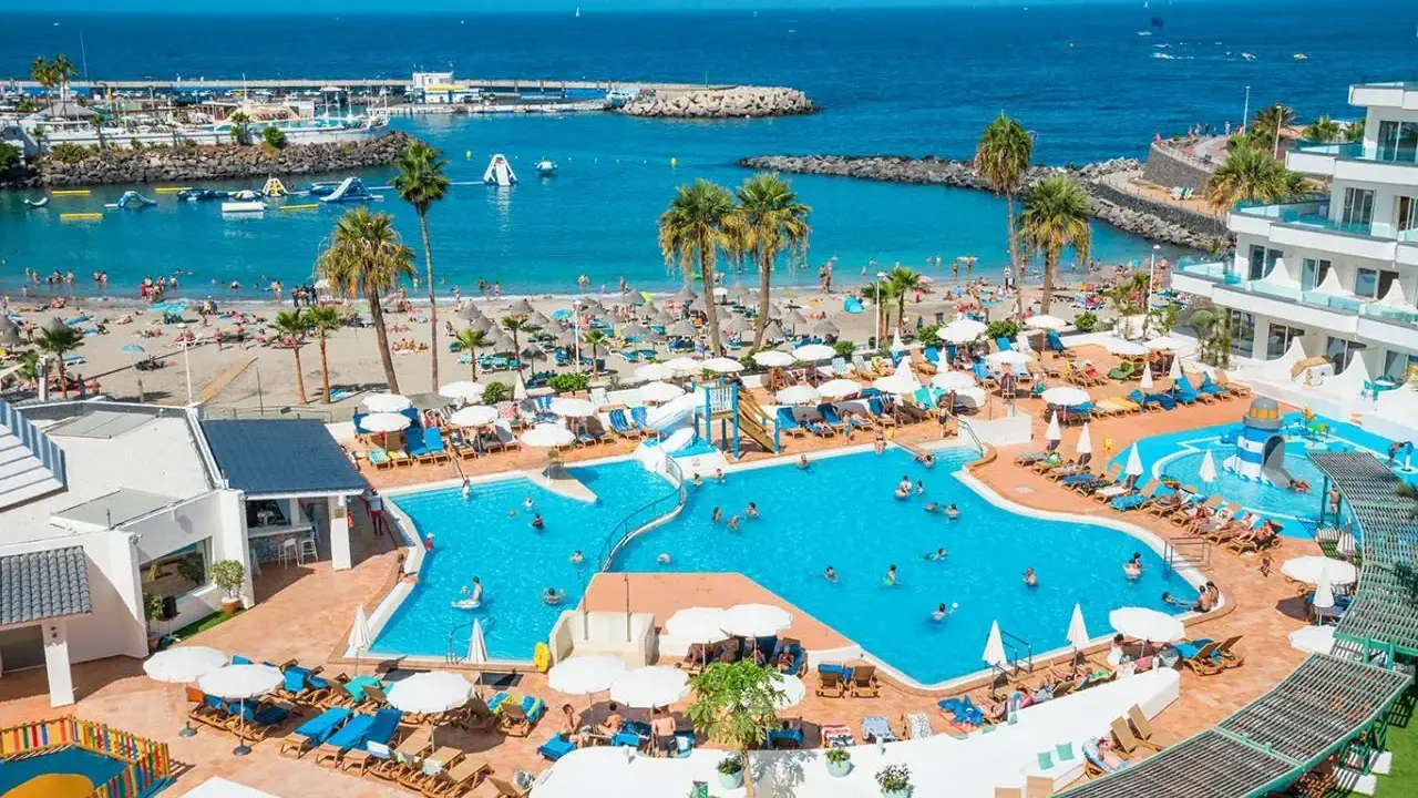 HOVIMA La Pinta Beachfront Family Hotel