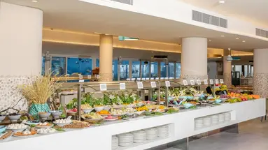 Hovima La Pinta Beachfront Family Hotel