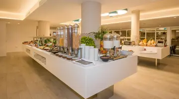 Hovima La Pinta Beachfront Family Hotel