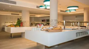 Hovima La Pinta Beachfront Family Hotel
