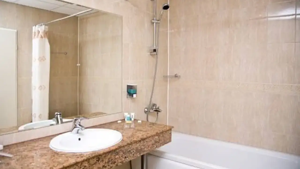 Hrizantema- All Inclusive Hotel