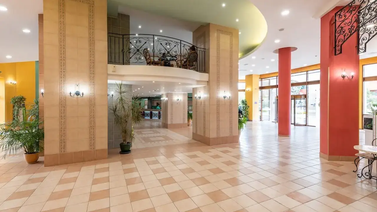 Hrizantema- All Inclusive Hotel