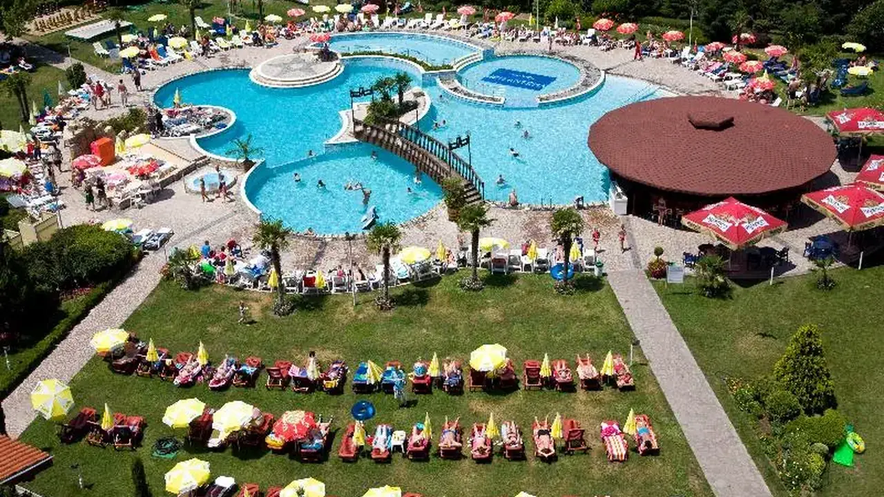 Hrizantema- All Inclusive Hotel