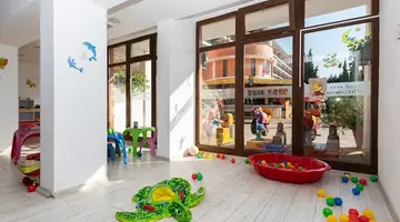 Hrizantema- All Inclusive Hotel