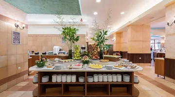 Hrizantema- All Inclusive Hotel