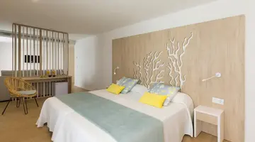 HSM Regana Hotel