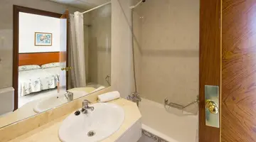 HSM Reina Del Mar Hotel