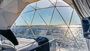 HT Houseboats