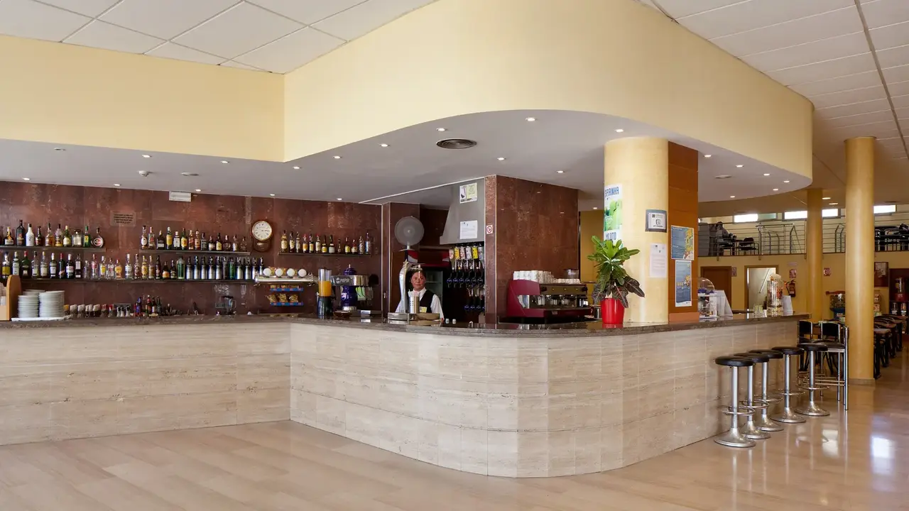 Htop Royal Sun Suites