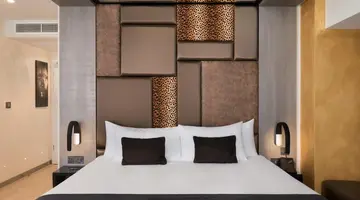 Hugo s Boutique Hotel
