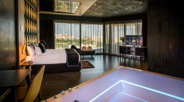 Hugo s Boutique Hotel