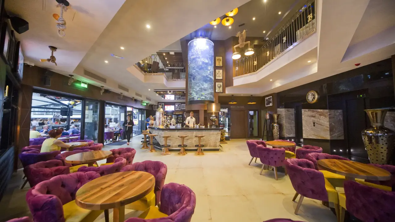 Hugo s Boutique Hotel