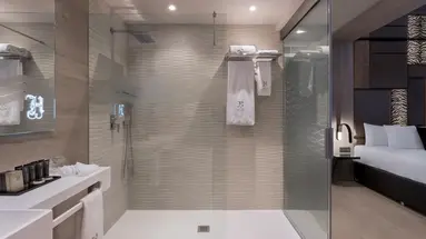 Hugo s Boutique  Hotel