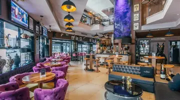 Hugo s Boutique Hotel
